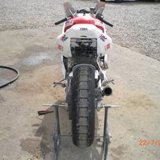 Honda CBR 400 RR Solgt