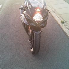 Suzuki gsx-r 1000 k8 Solgt
