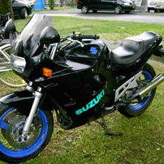 Suzuki GSX 600 F (Solgt)
