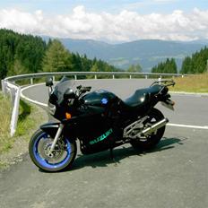 Suzuki GSX 600 F (Solgt)