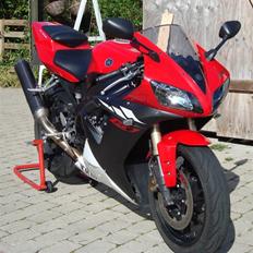 Yamaha YZF R1 (Solgt)