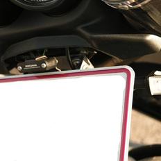 Suzuki GSR 600 (SOLGT)