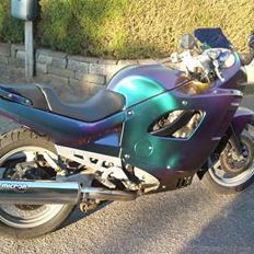 Suzuki Gsx 600 f