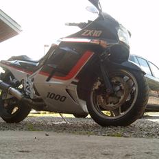 Kawasaki zx10
