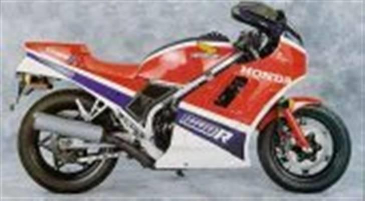 Honda VF1000R billede 1