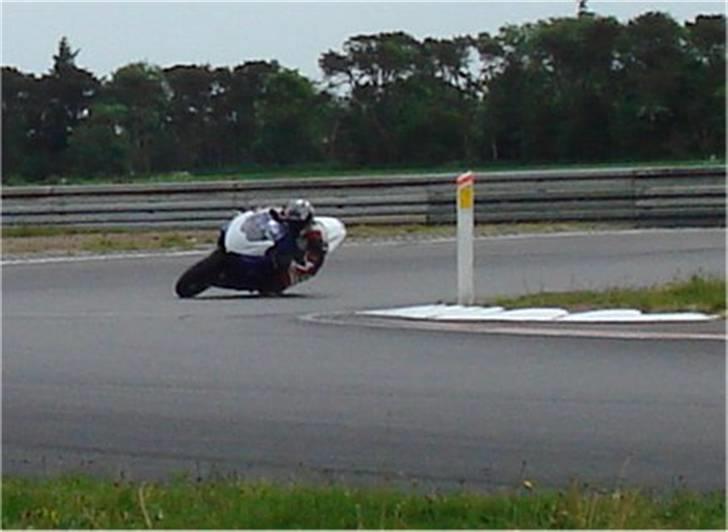 Hyosung GT 650 R - Race på padborg park billede 4