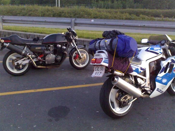 Suzuki gsxr 750 7/11 billede 2