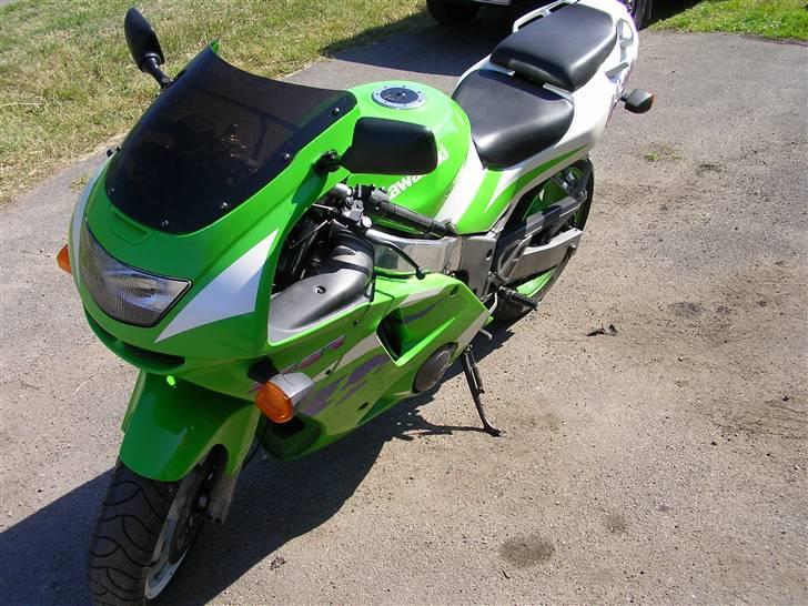 Kawasaki ZX 6 R Til Salg billede 4