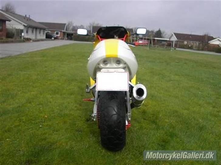 Suzuki gsxr 750 Det Gule Lyn billede 2