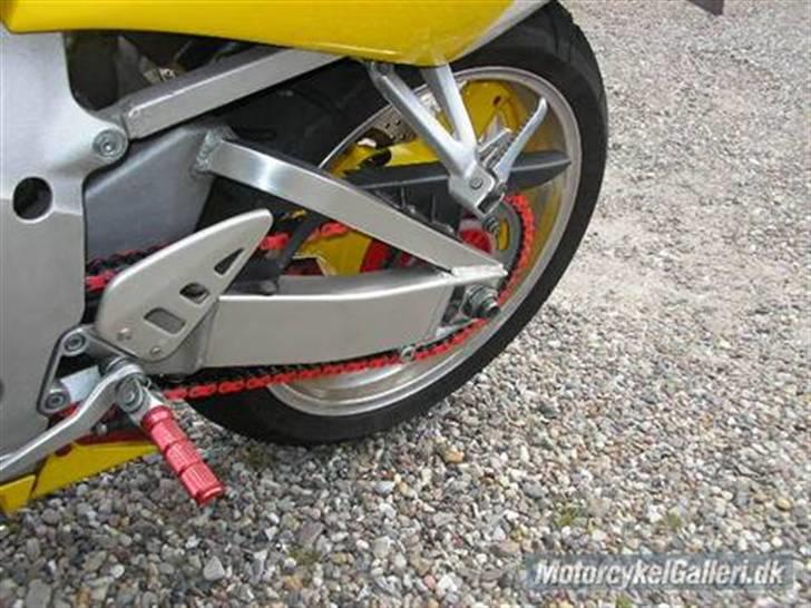 Suzuki gsxr 750 Det Gule Lyn billede 7