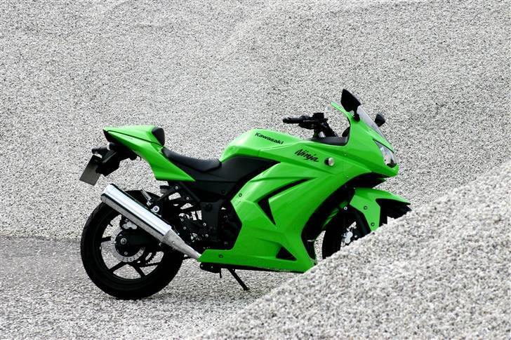 Kawasaki Ninja 250R billede 1