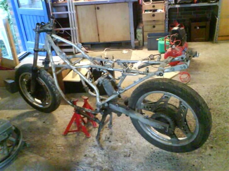 Honda MVX 250 F billede 8