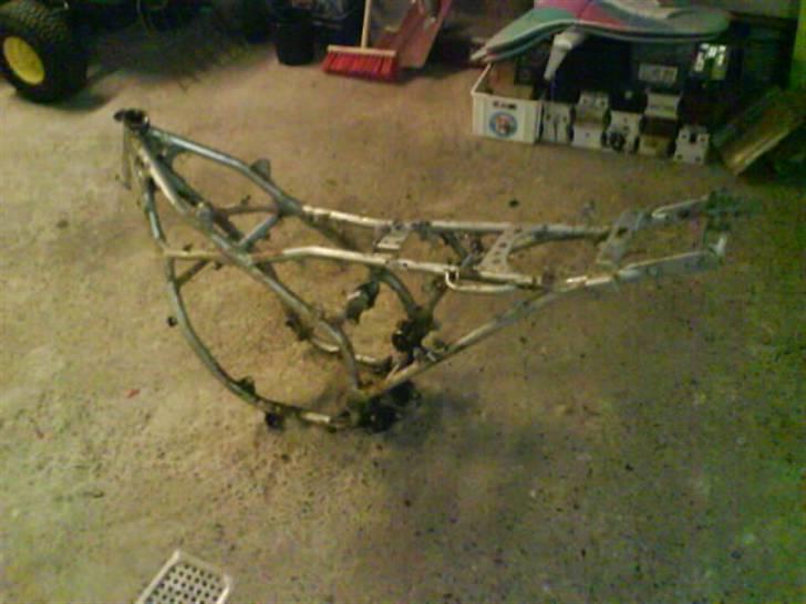 Honda MVX 250 F - Klar til pulverlakering billede 10