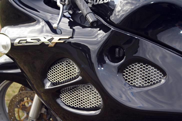 Suzuki GSX 600 F Solgt billede 3