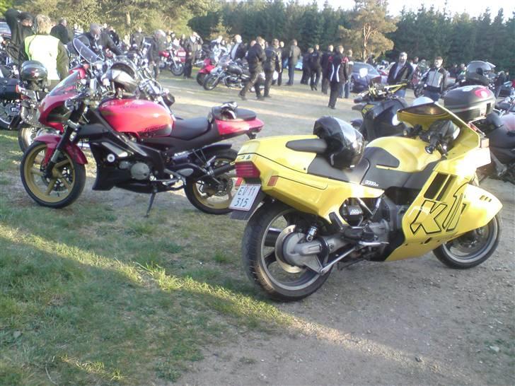 BMW K1 billede 2