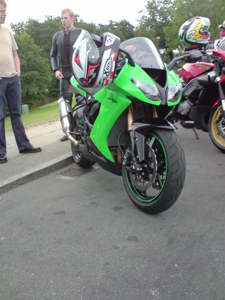 Kawasaki zx10r billede 8