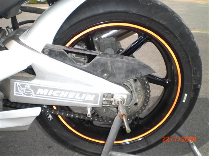 Honda CBR 400 RR Solgt billede 9