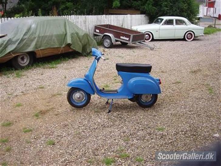 Vespa 125ccm SOLGT billede 13