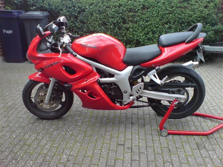 Suzuki SV 650 S (solgt) billede 8