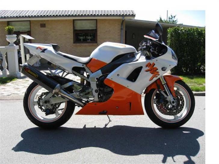 Yamaha R1   (solgt) billede 10