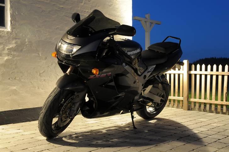 Kawasaki ZX9R *SOLGT* - Nam nam... : ) billede 10