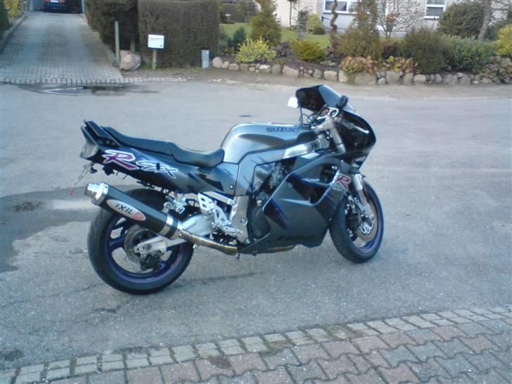 Suzuki Gsx-R 1100 W - med den anden potte billede 9