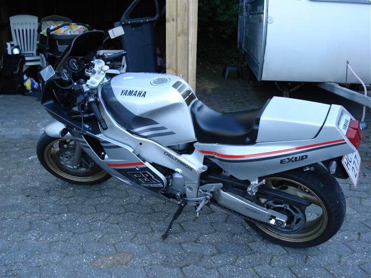 Yamaha fzr 1000 exup billede 4