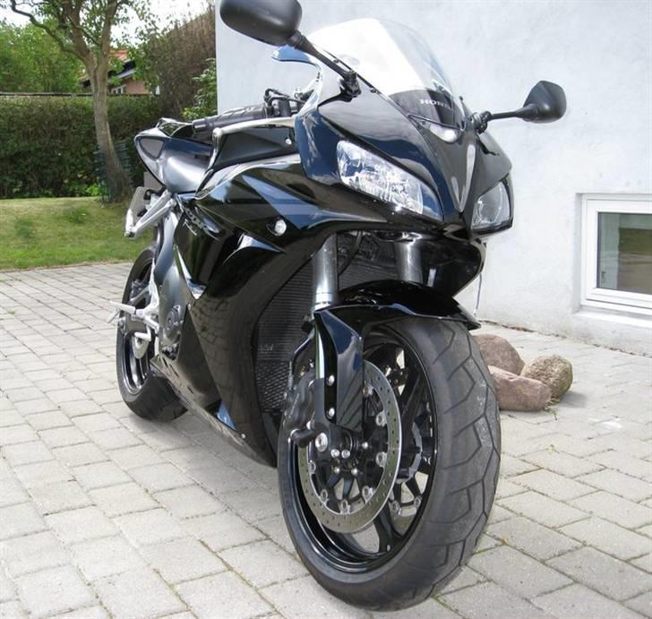 Honda CBR 1000 RR Fireblade billede 3