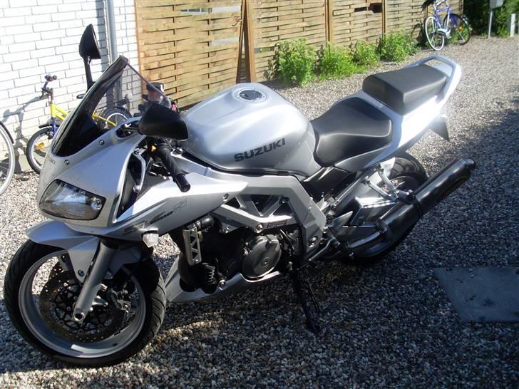Suzuki sv1000s billede 4