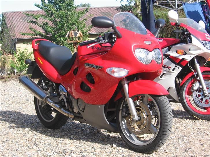 Suzuki gsx f (solgt) billede 1