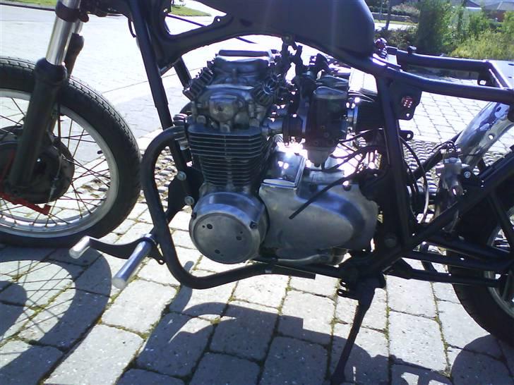 Honda CB(RatRod/Bobber)550F K1 billede 10