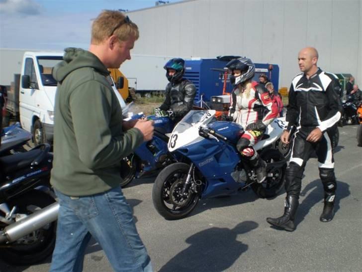 Hyosung GT 650 R billede 12