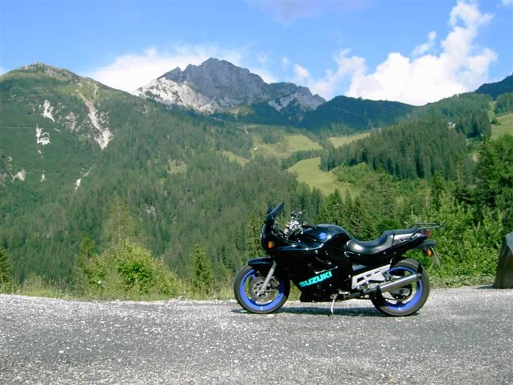 Suzuki GSX 600 F (Solgt) billede 5