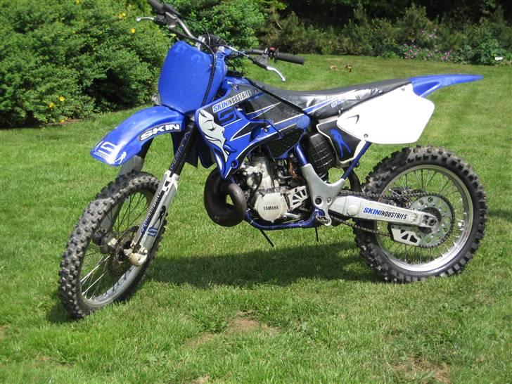 Yamaha yz 250  - lige et par billeder i stilstand billede 1