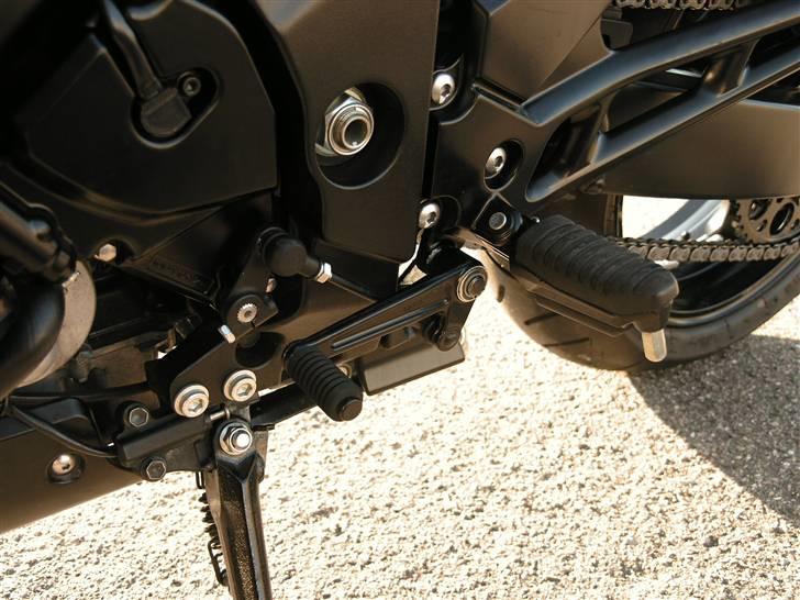 Suzuki GSR 600 (SOLGT) - pulverlakeret gearskifter billede 11