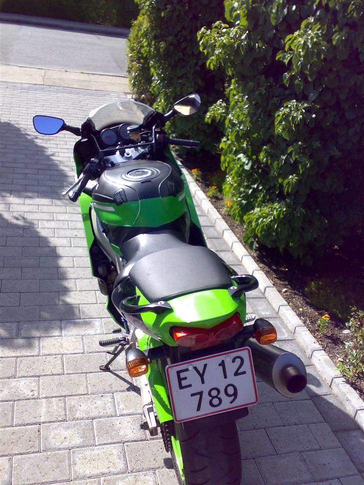 Kawasaki ZX6R billede 6