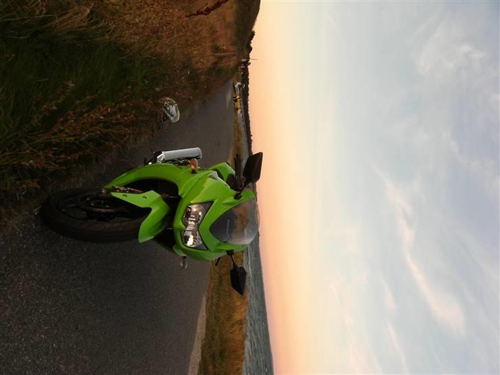 Kawasaki Kawasaki Ninja 250R SOLGT billede 4