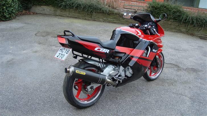 Honda Cbr 600 f  (Solgt) billede 1