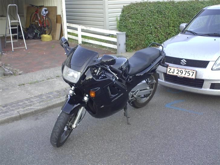 Honda Cbr 600 f1 billede 2