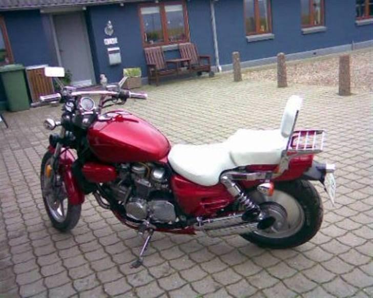 Honda Super Magna billede 4