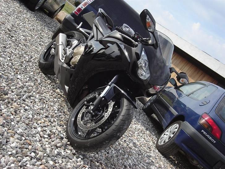 Honda CBR 1000 RR *SOLGT* - Standard da jeg fik den... billede 4