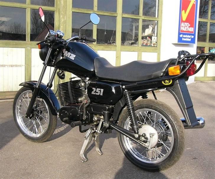 MZ ETZ 251 KANUNI | Vintage bikes, Motorcycle, Retro