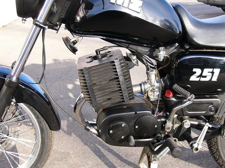 MZ Kanuni ETZ 251 billede 8