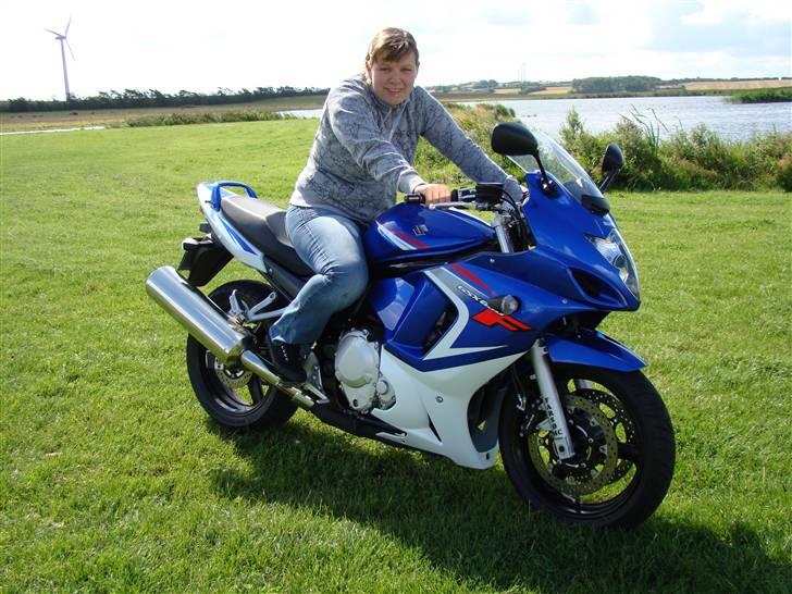 Suzuki GSX 650F - Mig på min nye cykel. billede 4
