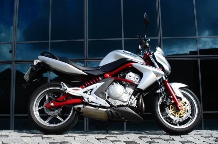 Kawasaki ER-6n billede 1