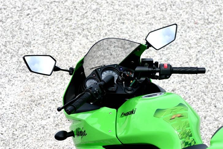 Kawasaki Ninja 250R billede 15