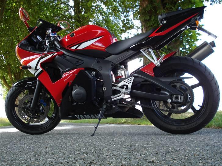 Yamaha YZF R6 (solgt) billede 14
