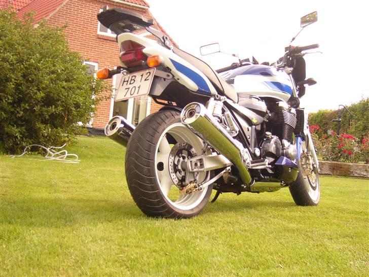 Suzuki 1400 GSX billede 4