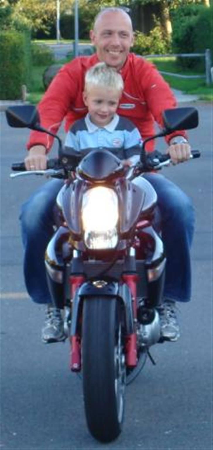 Kawasaki ER 6N billede 6