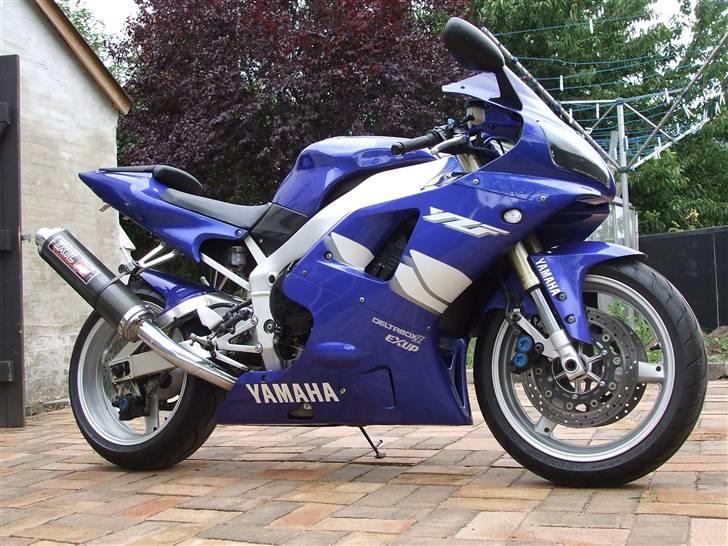 Yamaha YZF R1 billede 5